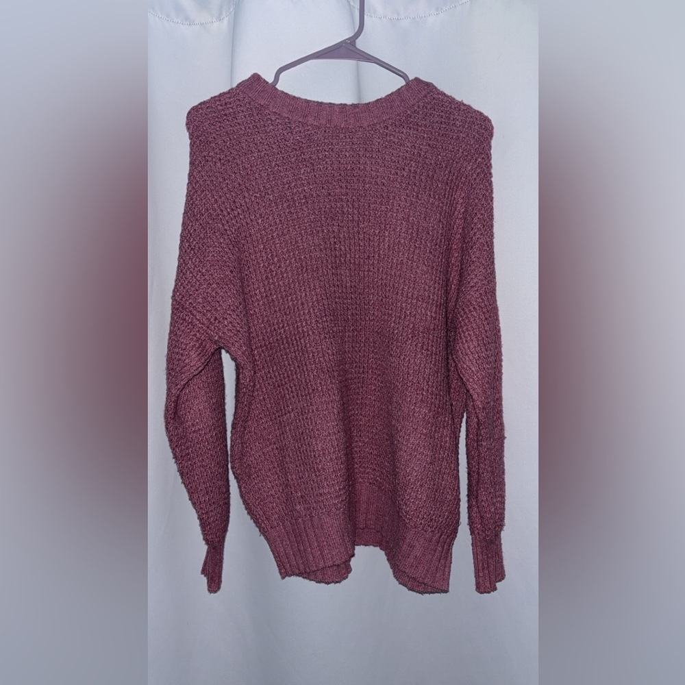American Eagle Outfitters Mauve Crewneck Sweater